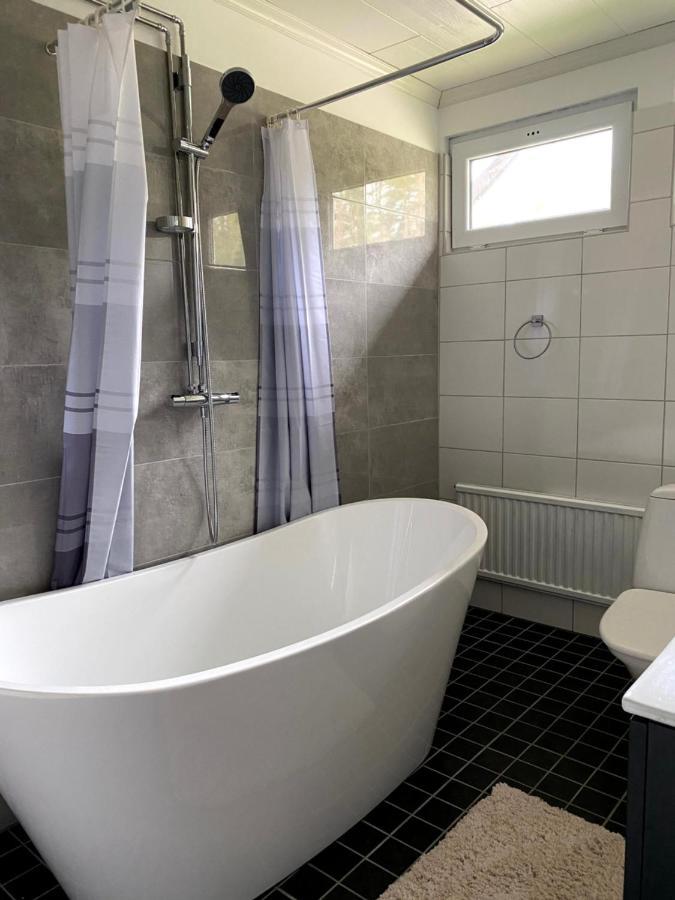 Saevsjoens Guest house *